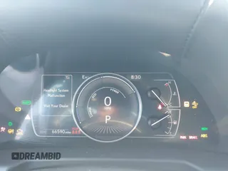 2021 Lexus ES 300h z VIN 58ADA1C1XMU001121, wystawiony jako IAAI lot #41815984 z przebiegiem 66 590 mil mil oraz . Historia ofert i sprzedaży dostępna na DreamBid. Obrazek 7.