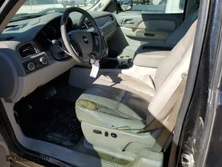 2009 Chevrolet Silverado 1500 LTZ with VIN 1GCEK39059Z155589, listed as a Copart auction lot 89403035 with 265,526 mi miles and Salvage Title. Bid and sale history available at carsss.com. Image 7.