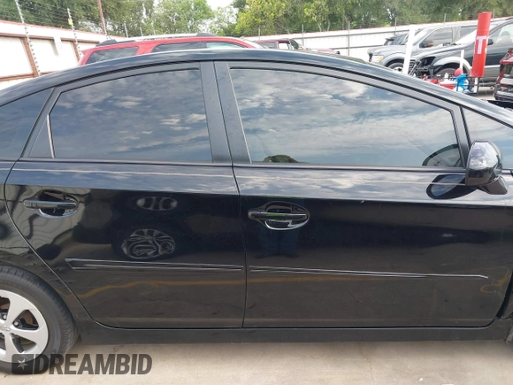 2014 Toyota Prius Four with VIN JTDKN3DU2E0367661, listed as a IAAI auction lot 42271745 with 238,760 mi miles and . Bid and sale history available at DreamBid. Image 14.
