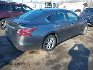 2015 Nissan Altima S with VIN 1N4AL3AP2FC116600, listed as a IAAI auction lot 41502040 with 110,383 mi miles and . Bid and sale history available at DreamBid. Image 4.