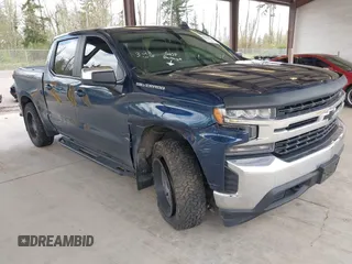 2020 Chevrolet Silverado 1500 LT z VIN 3GCUYDED0LG217092, wystawiony jako IAAI lot #42028848 z przebiegiem 67 112 mil mil oraz . Historia ofert i sprzedaży dostępna na DreamBid. Obrazek 1.