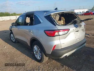 2020 Ford Escape SE z VIN 1FMCU9G61LUA29080, wystawiony jako IAAI lot #37583062 z przebiegiem Nie podano mil oraz . Historia ofert i sprzedaży dostępna na DreamBid. Obrazek 3.