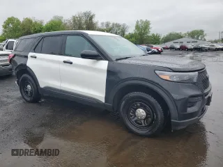 2023 Ford Police Interceptor Utility z VIN 1FM5K8AW0PNA09226, wystawiony jako Copart lot #51140525 z przebiegiem 18 767 mil mil oraz Szkoda całkowita • Salvage title. Historia ofert i sprzedaży dostępna na DreamBid. Obrazek 4.