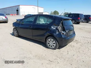 2013 Toyota Prius One z VIN JTDKDTB33D1529206, wystawiony jako IAAI lot #41874722 z przebiegiem 99 417 mil mil oraz . Historia ofert i sprzedaży dostępna na DreamBid. Obrazek 3.