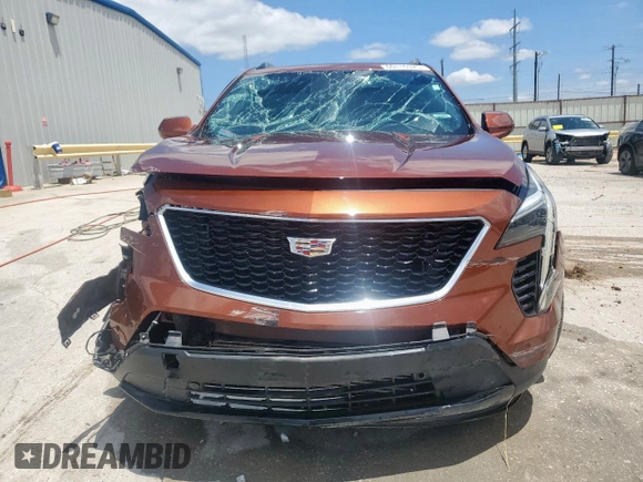 2020 Cadillac XT4 FWD Sport z VIN 1GYFZER45LF025992, wystawiony jako Copart lot #60110325 z przebiegiem 43 820 mil mil oraz Szkoda całkowita • Salvage title. Historia ofert i sprzedaży dostępna na DreamBid. Obrazek 5.