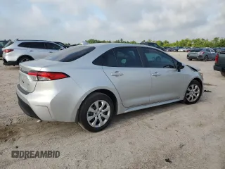 2025 Toyota Corolla LE z VIN 5YFB4MDE6SP251043, wystawiony jako Copart lot #56819775 z przebiegiem 2 376 mil mil oraz Szkoda całkowita • Salvage title. Historia ofert i sprzedaży dostępna na DreamBid. Obrazek 3.