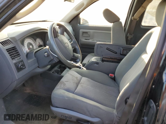 2005 Dodge Dakota SLT with VIN 1D7HW42N75S269518, listed as a Copart auction lot 71501904 with 105,673 mi miles and Clean Title. Bid and sale history available at carsss.com. Image 7.
