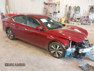 2022 Nissan Altima SV z VIN 1N4BL4DV8NN417699, wystawiony jako IAAI lot #42198230 z przebiegiem 66 233 mil mil oraz . Historia ofert i sprzedaży dostępna na DreamBid. Obrazek 1.