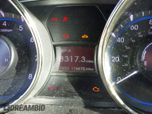 2012 Hyundai Sonata SE z VIN 5NPEC4AC7CH435022, wystawiony jako IAAI lot #42491555 z przebiegiem 176 670 mil mil oraz . Historia ofert i sprzedaży dostępna na DreamBid. Obrazek 7.