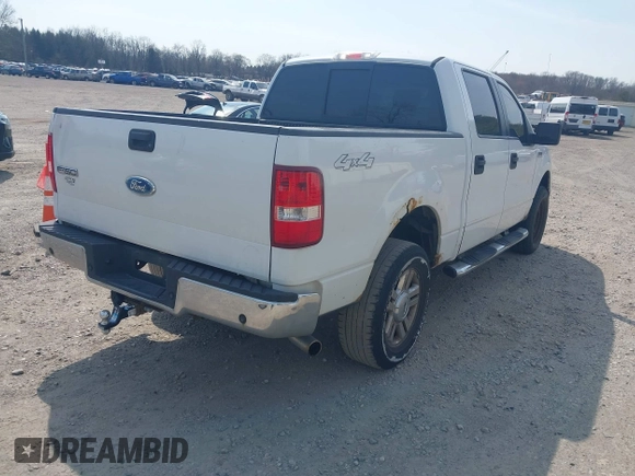 2008 Ford F-150 XL with VIN 1FTRW14W48FA71852, listed as a IAAI auction lot 41786185 with 221,186 mi miles. Bid and sale history available at carsss.com. Image 4.