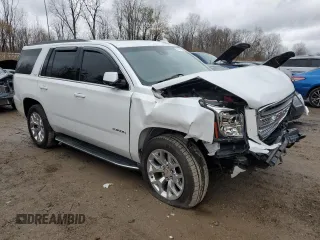 2017 GMC Yukon SLT with VIN 1GKS2BKC6HR174365, listed as a Copart auction lot 81471474 with 118,509 mi miles and Salvage Title. Bid and sale history available at carsss.com. Image 4.
