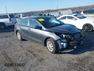 2024 Kia Forte LXS with VIN 3KPF24AD5RE687834, listed as a IAAI auction lot 41586514 with 7,623 mi miles. Bid and sale history available at carsss.com. Image 1.