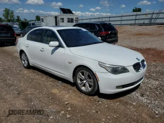 2009 BMW 5 Series 528i with VIN WBANU53579C120532, listed as a Copart auction lot 54745385 with 200,789 mi miles and Clean Title. Bid and sale history available at carsss.com. Image 4.
