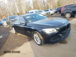 2015 BMW 7 Series 750Li xDrive with VIN WBAYF8C52FD654892, listed as a IAAI auction lot 41368616 with 158,140 mi miles. Bid and sale history available at carsss.com. Image 1.