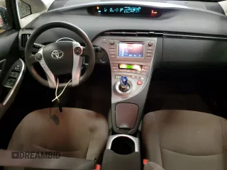 2015 Toyota Prius Four with VIN JTDKN3DUXF0431947, listed as a Copart auction lot 86756924 with 99,961 mi miles and Clean Title. Bid and sale history available at carsss.com. Image 8.