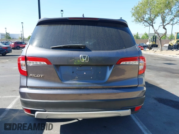 2021 Honda Pilot EX with VIN 5FNYF5H35MB036402, listed as a IAAI auction lot 42280114 with Not provided miles and . Bid and sale history available at DreamBid. Image 16.