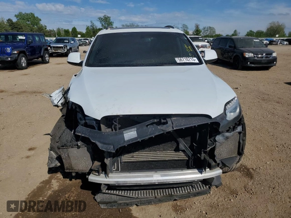 2015 Audi Q7 S line Prestige z VIN WA1DGAFEXFD006387, wystawiony jako Copart lot #56710715 z przebiegiem 193 449 mil mil oraz Szkoda całkowita • Salvage title. Historia ofert i sprzedaży dostępna na DreamBid. Obrazek 5.