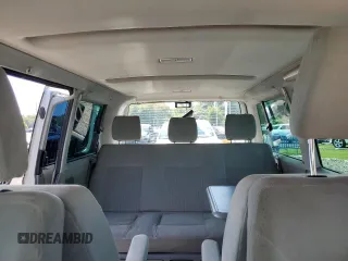 2003 Volkswagen EuroVan MV с VIN WV2MB47023H044047, выставлен на аукционе Copart как лот 71014624 с пробегом 189 485 миль миль и Чистый • Clean title. История ставок и продаж доступна на DreamBid. Изображение 10.