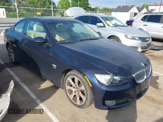 2009 BMW 3 Series 328i xDrive with VIN WBAWV53539P079746, listed as a IAAI auction lot 42205446 with 114,155 mi miles and . Bid and sale history available at carsss.com. Image 1.
