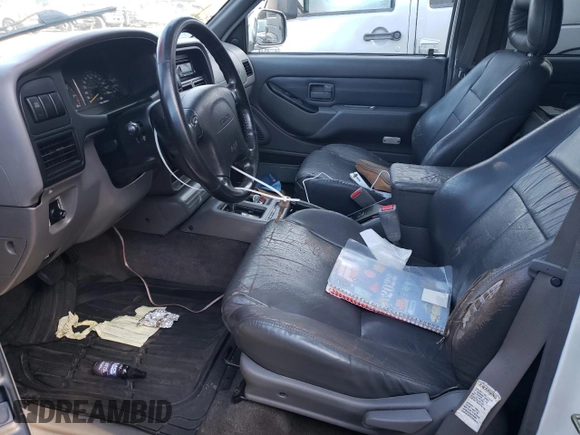 1995 Isuzu Rodeo с VIN 4S2CM58VXS4374193, выставлен на аукционе Copart как лот 54189275 с пробегом 164 756 миль миль и Списание • Salvage title. История ставок и продаж доступна на DreamBid. Изображение 7.