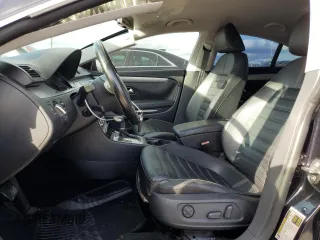 2010 Volkswagen CC Sport with VIN WVWMN7AN6AE557778, listed as a Copart auction lot 72707224 with 111,632 mi miles and Salvage Title. Bid and sale history available at carsss.com. Image 7.