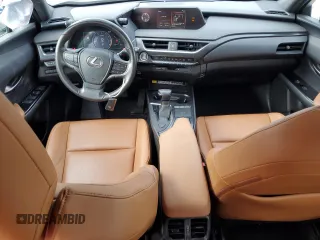 2020 Lexus UX 200 с VIN JTHX3JBH7L2029775, выставлен на аукционе Copart как лот 65641315 с пробегом 30 685 миль миль и Списание • Salvage title. История ставок и продаж доступна на DreamBid. Изображение 8.