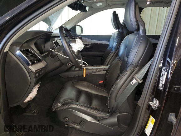 2021 Volvo XC90 Inscription with VIN YV4A221L3M1769642, listed as a Copart auction lot 59743205 with 41,765 mi miles and Salvage title. Bid and sale history available at DreamBid. Image 7.