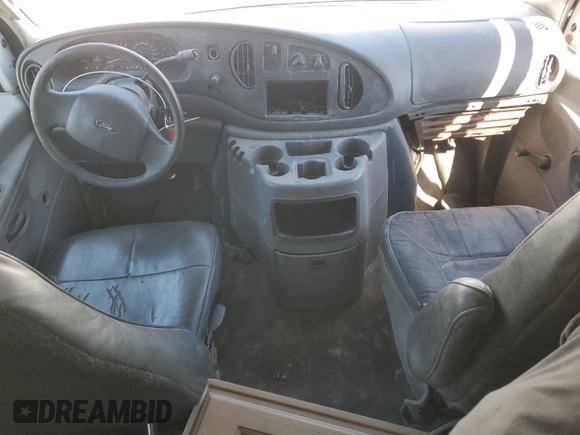 2006 Ford Econoline Cargo with VIN 1FTSS34L86HA69960, listed as a Copart auction lot 76136884 with 302,562 mi miles and Salvage Title. Bid and sale history available at DreamBid. Image 8.