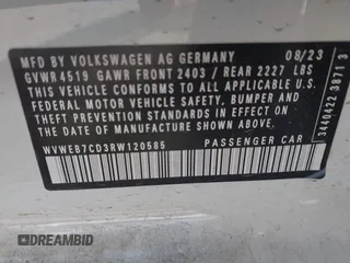 2024 Volkswagen Golf z VIN WVWEB7CD3RW120585, wystawiony jako IAAI lot #41885117 z przebiegiem Nie podano mil oraz . Historia ofert i sprzedaży dostępna na DreamBid. Obrazek 9.