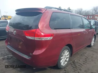 2013 Toyota Sienna XLE with VIN 5TDDK3DC5DS067049, listed as a IAAI auction lot 41650425 with 128,380 mi miles and . Bid and sale history available at DreamBid. Image 4.