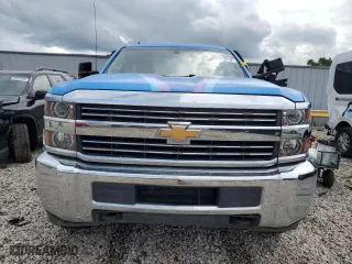 2018 Chevrolet Silverado 3500HD Work Truck with VIN 1GC3KYCG7JZ255935, listed as a Copart auction lot 69586914 with 212,833 mi miles and Salvage Title. Bid and sale history available at carsss.com. Image 5.
