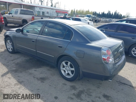 2005 Nissan Altima SE with VIN 1N4BL11E85C290306, listed as a IAAI auction lot 41942794 with 108,727 mi miles. Bid and sale history available at carsss.com. Image 3.