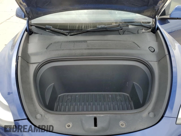 2021 Tesla Model Y Long Range with VIN 5YJYGDEE3MF094165, listed as a Copart auction lot 52907835 with 141,260 mi miles and Salvage Title. Bid and sale history available at DreamBid. Image 12.