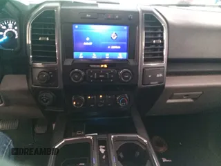 2019 Ford F-150 XL z VIN 1FTEX1C48KKE41467, wystawiony jako IAAI lot #42518514 z przebiegiem 107 651 mil mil oraz . Historia ofert i sprzedaży dostępna na DreamBid. Obrazek 10.