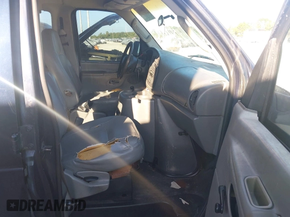 2003 Ford Econoline Passenger XL with VIN 1FMRE11233HB49745, listed as a IAAI auction lot 41558890 with 204,693 mi miles and . Bid and sale history available at DreamBid. Image 5.