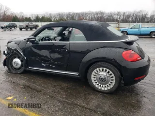 2015 Volkswagen Beetle 1.8T с VIN 3VW517AT5FM814247, выставлен на аукционе Copart как лот 86159494 с пробегом Не указан миль и Списание • Salvage title. История ставок и продаж доступна на DreamBid. Изображение 2.