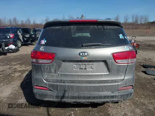 2016 Kia Sorento LX with VIN 5XYPGDA54GG065563, listed as a IAAI auction lot 41801533 with 126,557 mi miles. Bid and sale history available at carsss.com. Image 15.
