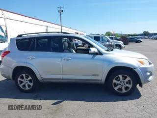 2009 Toyota RAV4 Ltd with VIN JTMZK31V19D000706, listed as a IAAI auction lot 42022860 with 317,872 mi miles. Bid and sale history available at carsss.com. Image 13.