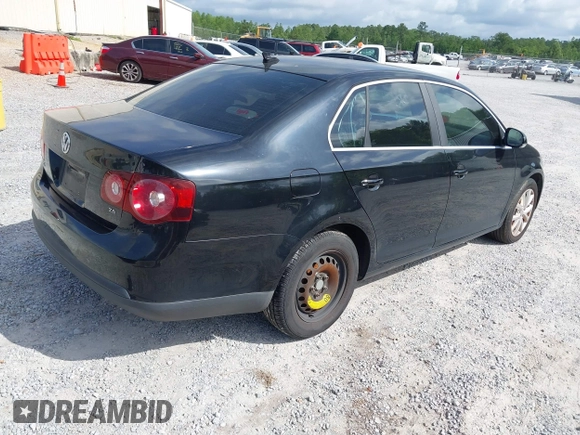 2010 Volkswagen Jetta SE с VIN 3VWRX7AJ7AM049582, выставлен на аукционе IAAI как лот 42280135 с пробегом 140 670 миль миль и . История ставок и продаж доступна на DreamBid. Изображение 4.