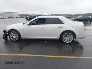 2014 Chrysler 300 with VIN 2C3CCAEG1EH380389, listed as a IAAI auction lot 41544101 with 186,314 mi miles. Bid and sale history available at carsss.com. Image 15.