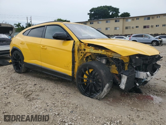 2020 Lamborghini Urus z VIN ZPBUA1ZL5LLA07121, wystawiony jako Copart lot #71397704 z przebiegiem 36 313 mil mil oraz Szkody całkowita. Historia ofert i sprzedaży dostępna na DreamBid. Obrazek 4.