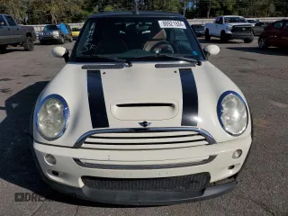 2008 MINI Convertible S with VIN WMWRH33548TL96210, listed as a Copart auction lot 86921934 with 206,446 mi miles and Salvage title. Bid and sale history available at DreamBid. Image 5.