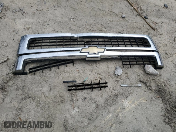 2010 Chevrolet Silverado 3500HD DRW LTZ with VIN 1GC7K1B67AF101907, listed as a Copart auction lot 88140105 with 192,070 mi miles and Salvage Title. Bid and sale history available at DreamBid. Image 12.