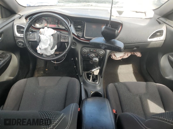 2015 Dodge Dart SXT z VIN 1C3CDFBB8FD404026, wystawiony jako Copart lot #53782285 z przebiegiem 110 509 mil mil oraz Szkody całkowita. Historia ofert i sprzedaży dostępna na DreamBid. Obrazek 8.
