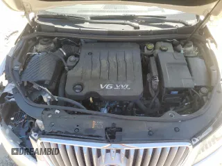 2012 Buick LaCrosse Premium 1 z VIN 1G4GD5E3XCF335041, wystawiony jako Copart lot #54889695 z przebiegiem 128 818 mil mil oraz Szkoda całkowita • Salvage title. Historia ofert i sprzedaży dostępna na DreamBid. Obrazek 11.