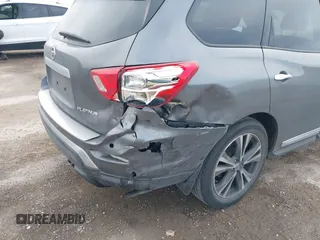 2018 Nissan Pathfinder SL with VIN 5N1DR2MN7JC678216, listed as a IAAI auction lot 41424767 with 94,139 mi miles. Bid and sale history available at carsss.com. Image 6.