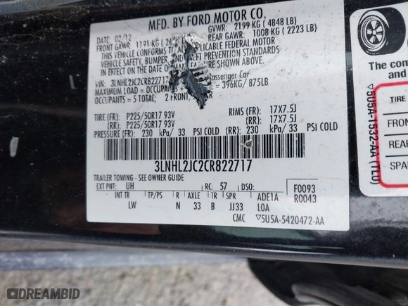 2012 Lincoln MKZ with VIN 3LNHL2JC2CR822717, listed as a IAAI auction lot 41808970 with 97,658 mi miles. Bid and sale history available at carsss.com. Image 9.