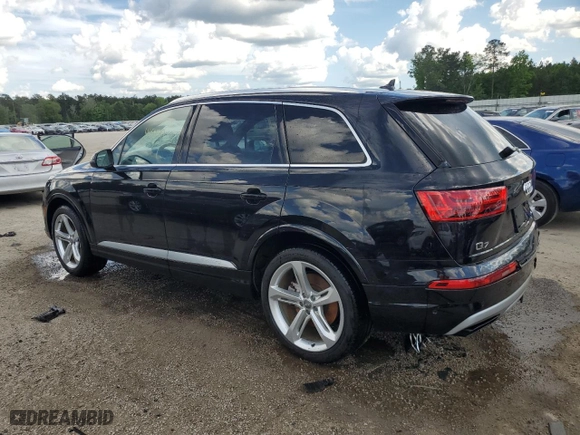 2019 Audi Q7 Prestige with VIN WA1VAAF7XKD010361, listed as a Copart auction lot 53637504 with 44029 miles and Salvage Title. Bid and sale history available at carsss.com. Image 2.