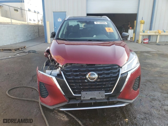 2021 Nissan Kicks SV with VIN 3N1CP5CV2ML517616, listed as a Copart auction lot 47126555 with 73,800 mi miles and Salvage Title. Bid and sale history available at carsss.com. Image 5.