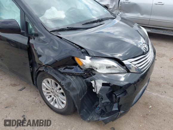 2016 Toyota Sienna XLE z VIN 5TDYK3DC6GS718551, wystawiony jako IAAI lot #41537134 z przebiegiem 114 839 mil mil oraz . Historia ofert i sprzedaży dostępna na DreamBid. Obrazek 6.